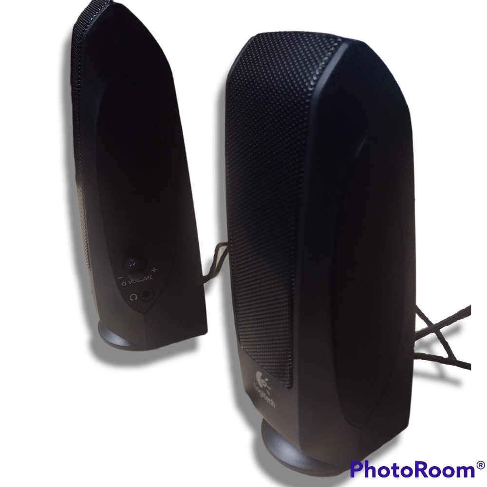 EUC Set of Logitech S-120 Black Wired Computer Speakers - Picture 5 of 7